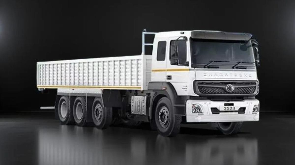 BharatBenz 3523R